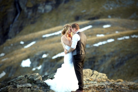 Mt Cook heli-weddings