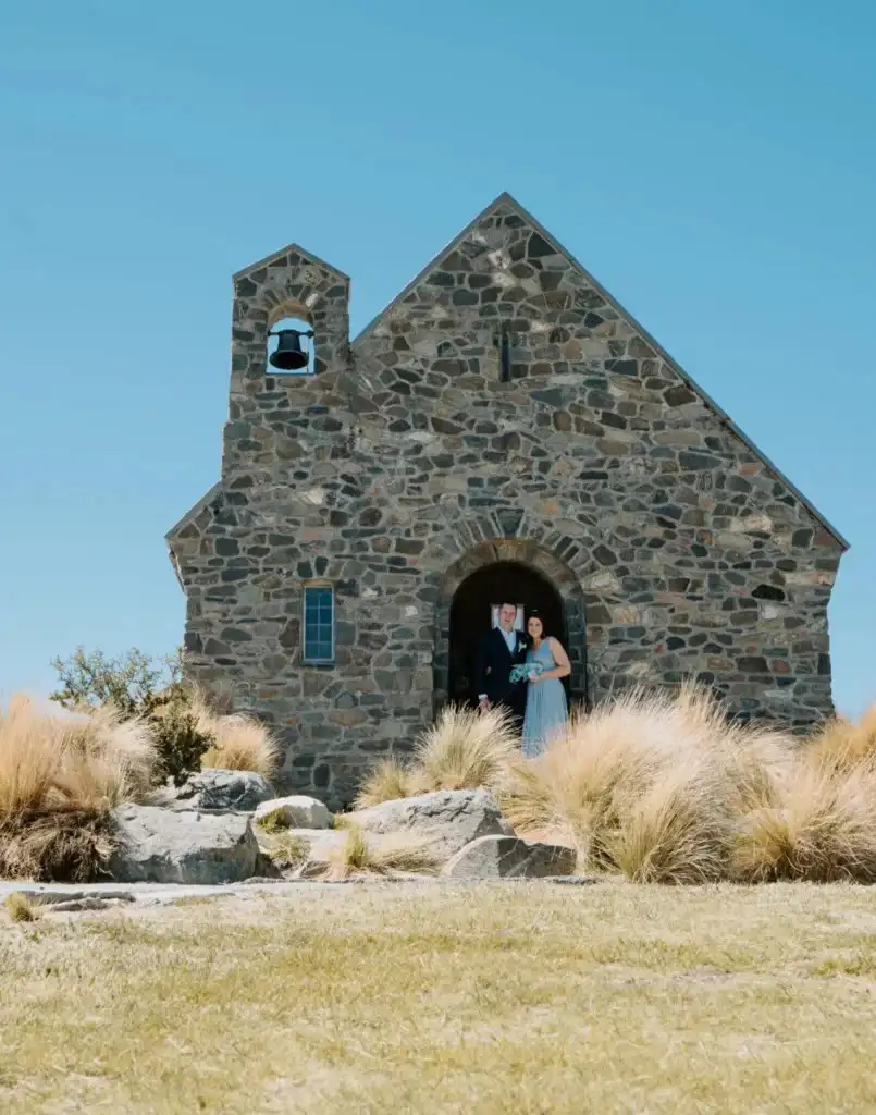 Maia & Jack: a misty morning at Lake Tekapo