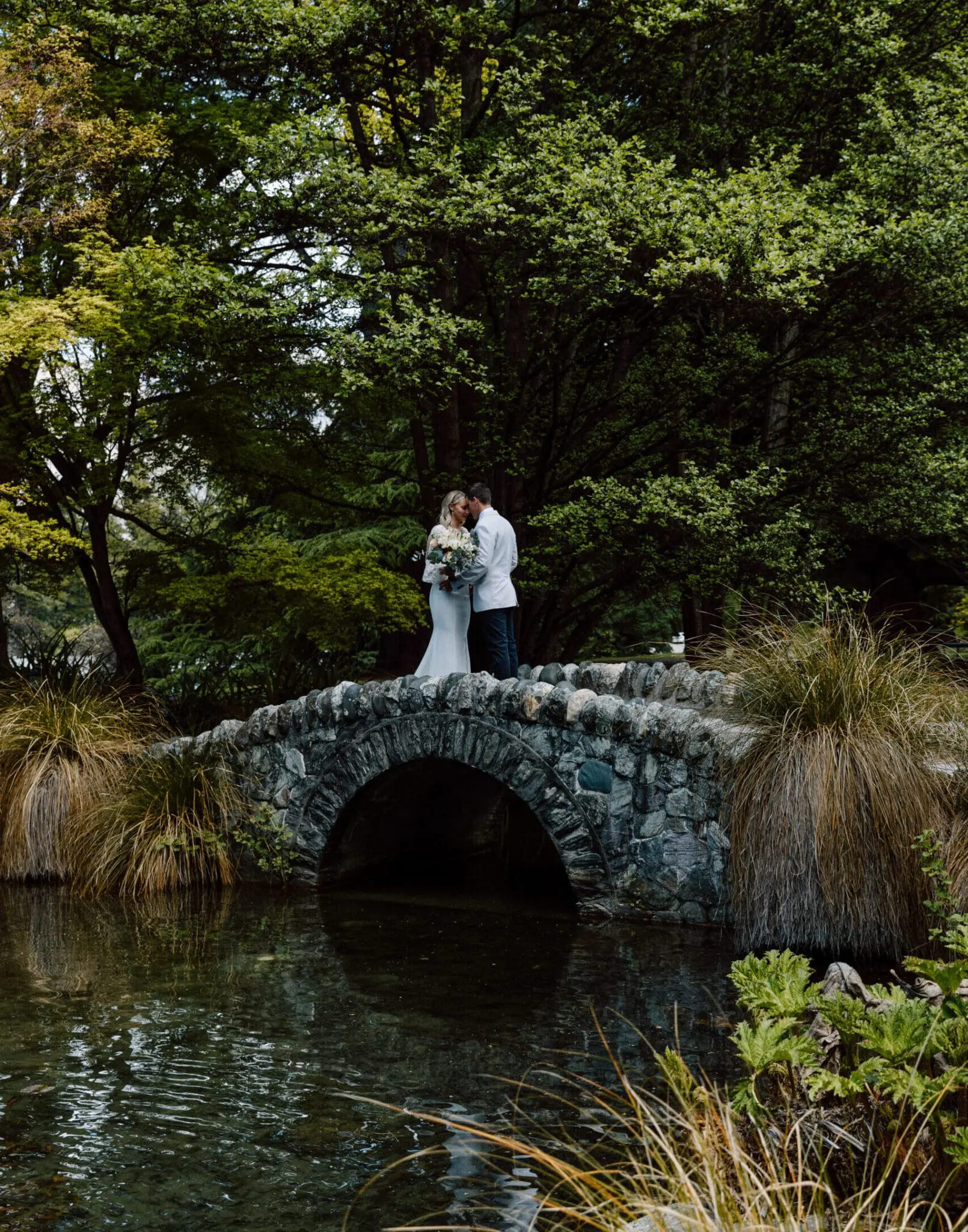 Lakes, Vines & Film Country